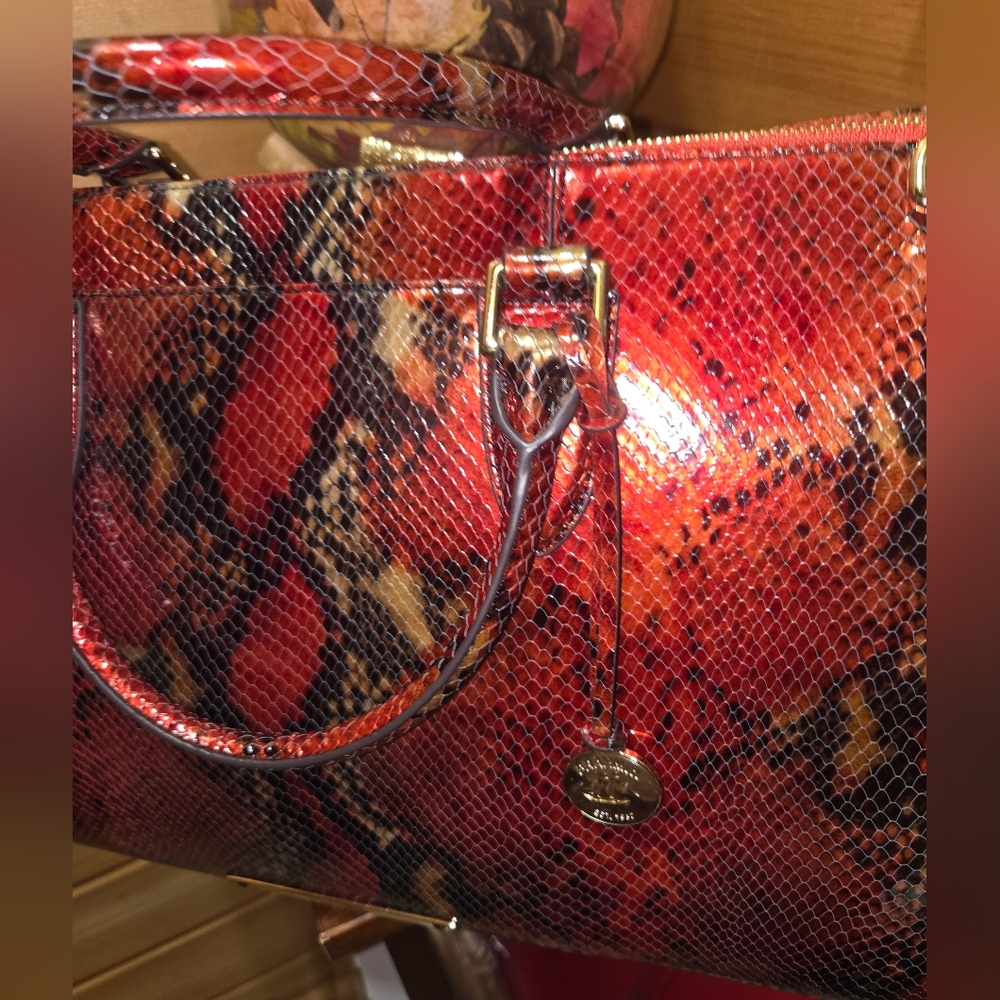 Brahmin Anywhere RARE Weekender Crimson Rosebay NWT - Picture 11 of 14